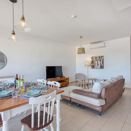 Bright & Airy 3 Bedroom With Balcony Lagi1-1 公寓 Hal Ghaxiak